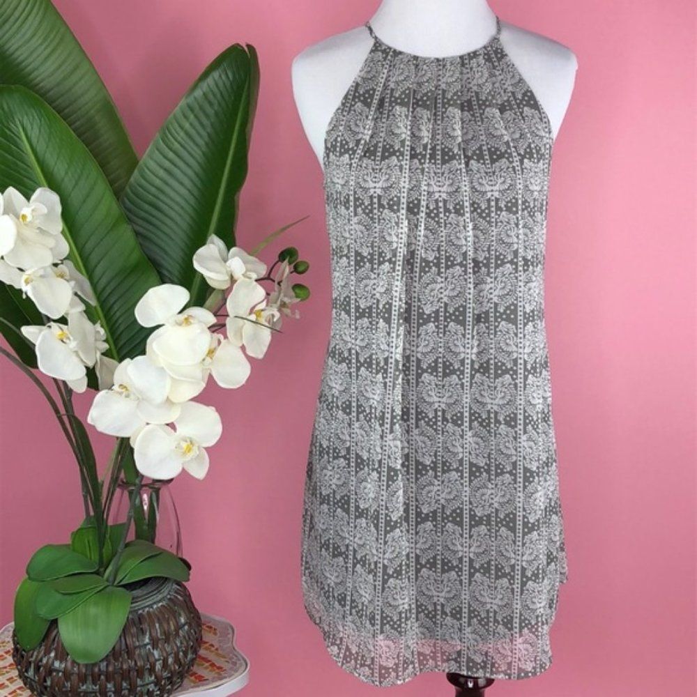Lush High Neck Sleeveless Pale Olive Green Swing Dress XS